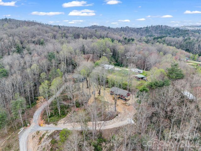 1460 Pickens Highway, Rosman, NC 28772