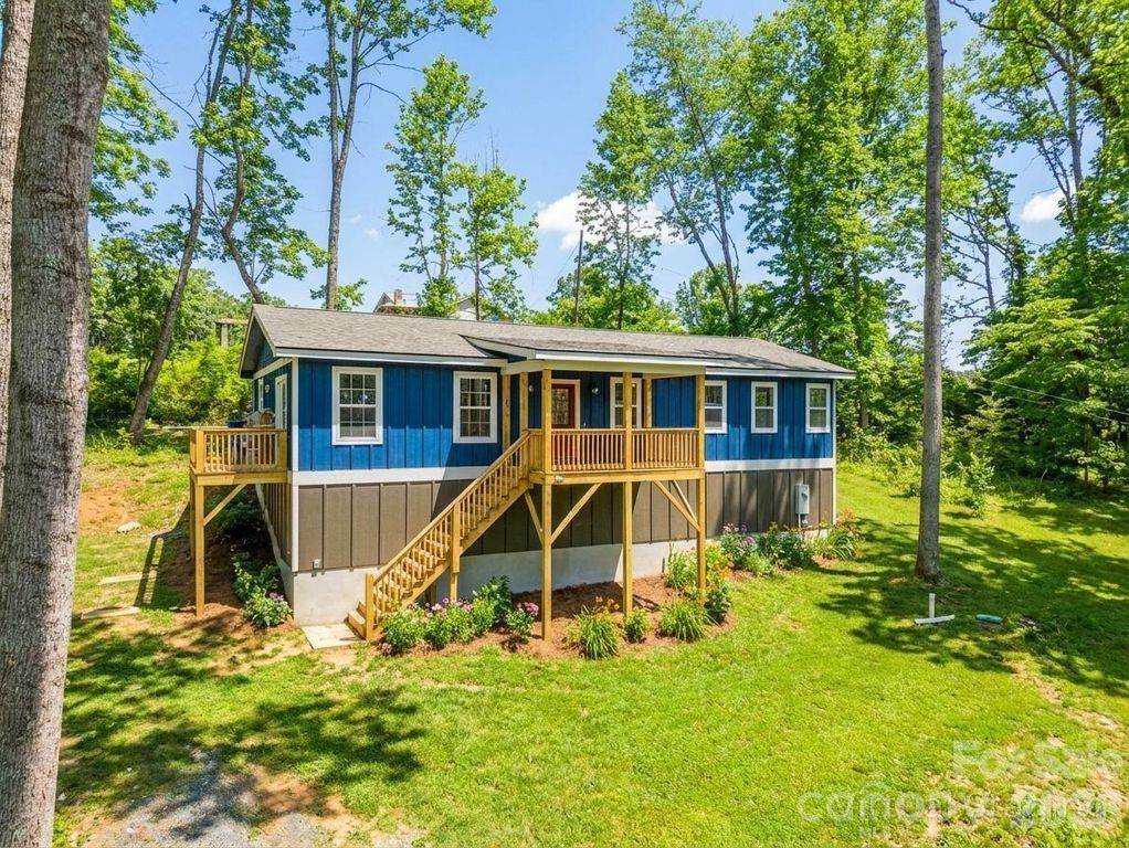 1460 Pickens Highway, Rosman, NC 28772