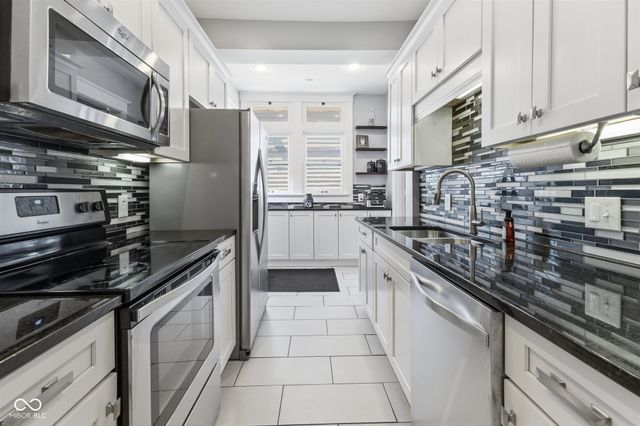 3270 N New Jersey Street, Indianapolis, IN 46205