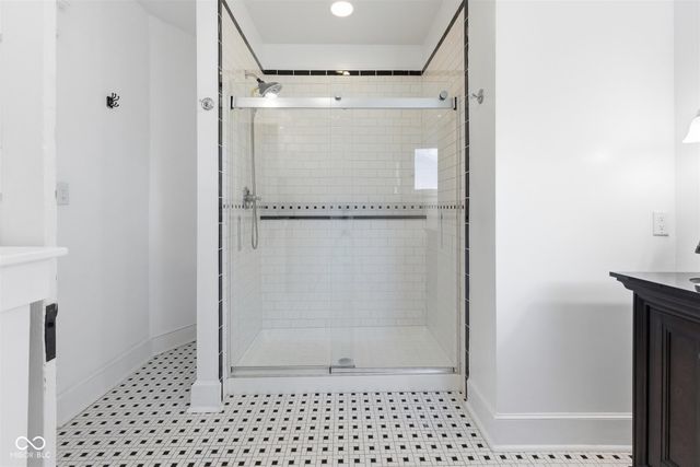 3270 N New Jersey Street, Indianapolis, IN 46205