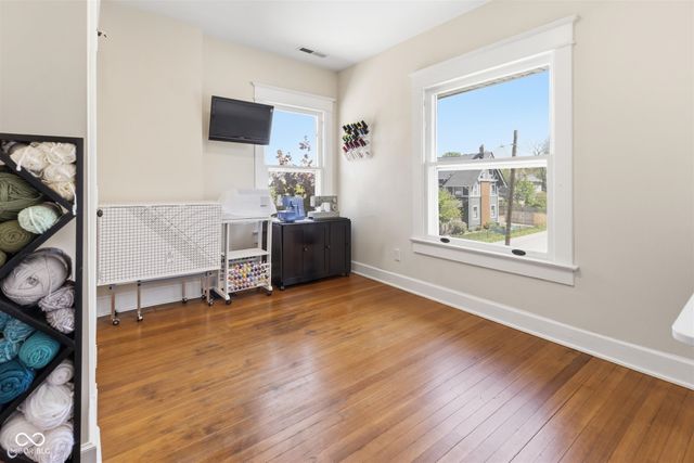 3270 N New Jersey Street, Indianapolis, IN 46205