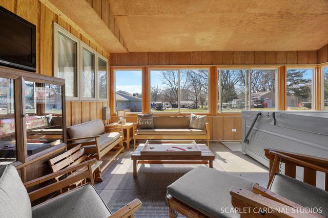 4N752 Brookside West Drive, St. Charles, IL 60175