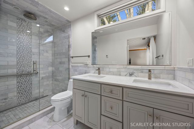 4N752 Brookside West Drive, St. Charles, IL 60175