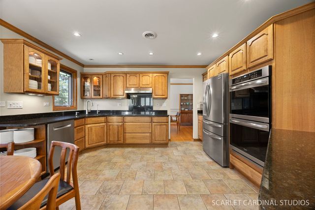 4N752 Brookside West Drive, St. Charles, IL 60175