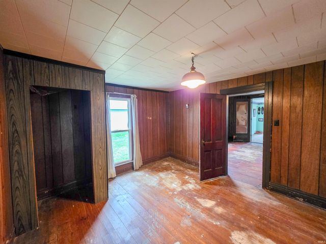 119 N Edward Street, Worthington, IN 47471