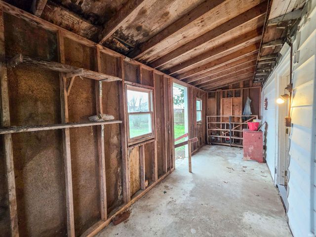 119 N Edward Street, Worthington, IN 47471