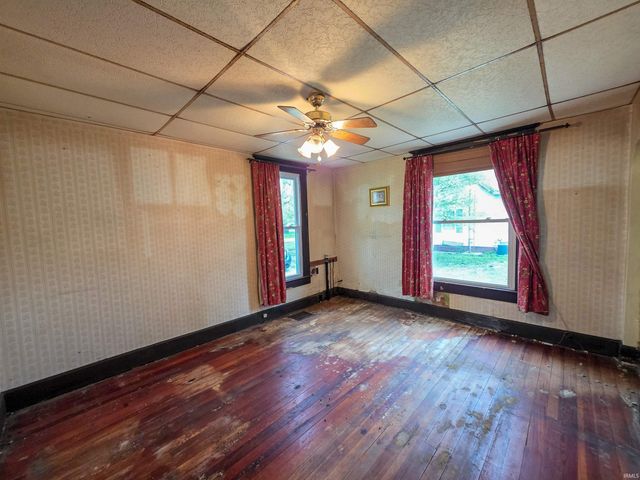 119 N Edward Street, Worthington, IN 47471