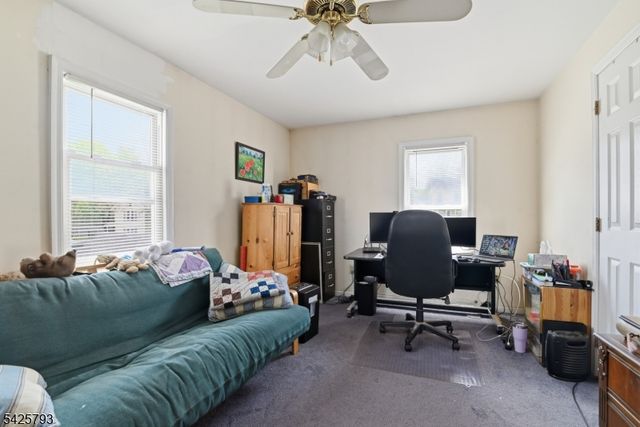 10 Brighton Ave, Andover Boro, NJ 07821