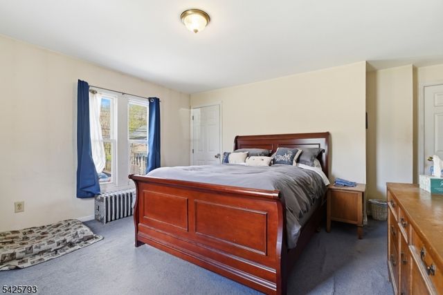 10 Brighton Ave, Andover Boro, NJ 07821