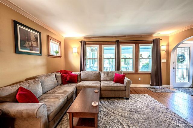 2979 Royal Avenue, Berkley, MI 48072
