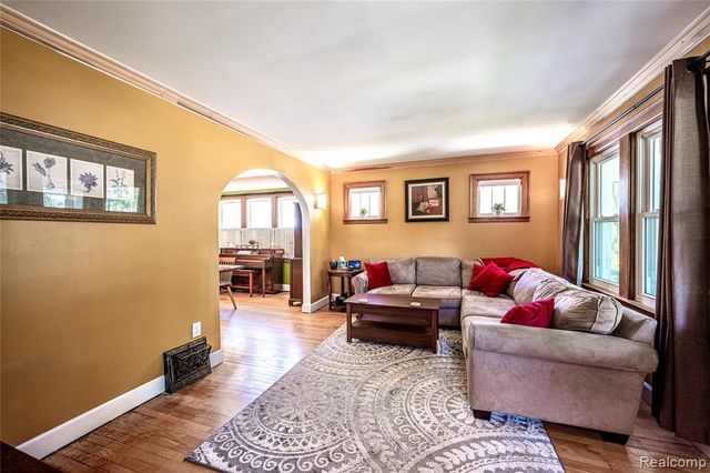 2979 Royal Avenue, Berkley, MI 48072