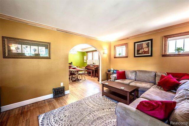 2979 Royal Avenue, Berkley, MI 48072