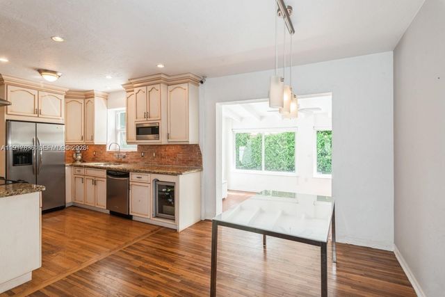 1225 Tangier St, Coral Gables, FL 33134