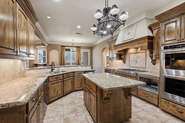 5203 Sycamore Hills Court, College Station, TX 77845