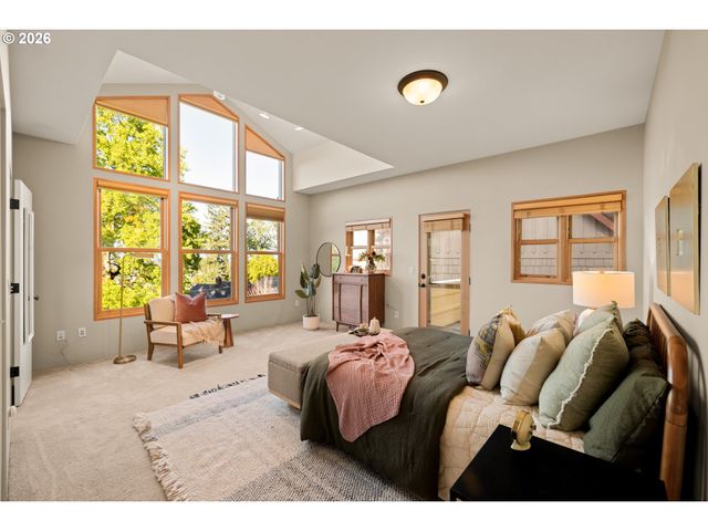3464 Nw SAVIER St, Portland, OR 97210