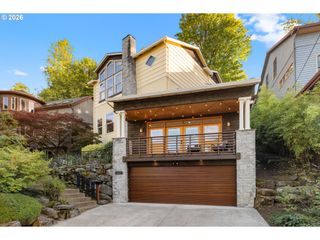3464 Nw SAVIER St, Portland, OR 97210