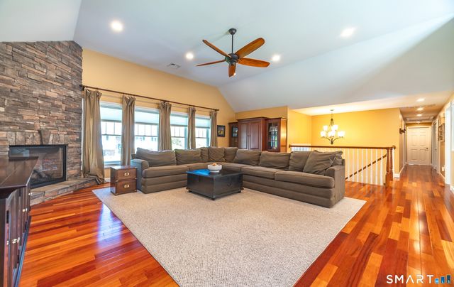 51 Snipes Terrace, Middletown, CT 06457