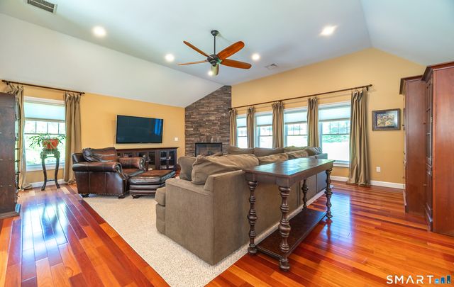 51 Snipes Terrace, Middletown, CT 06457