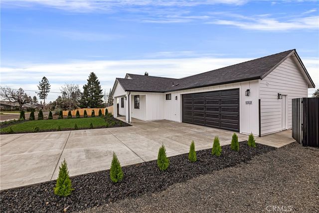 5703 Paradise Avenue, Paradise, CA 95969