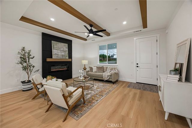 5703 Paradise Avenue, Paradise, CA 95969