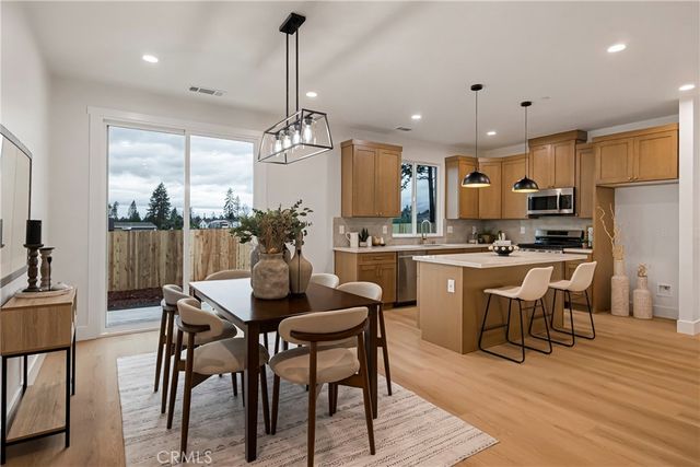 5703 Paradise Avenue, Paradise, CA 95969