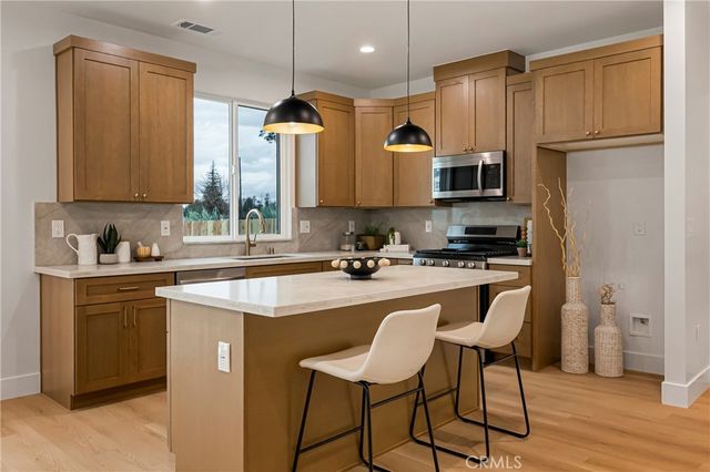 5703 Paradise Avenue, Paradise, CA 95969