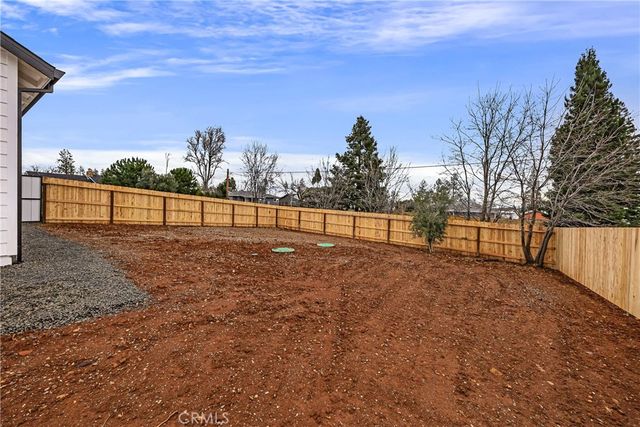 5703 Paradise Avenue, Paradise, CA 95969