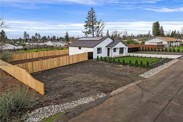 5703 Paradise Avenue, Paradise, CA 95969