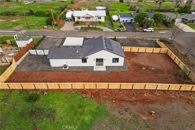 5703 Paradise Avenue, Paradise, CA 95969