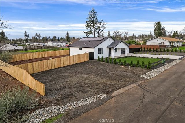 5703 Paradise Avenue, Paradise, CA 95969