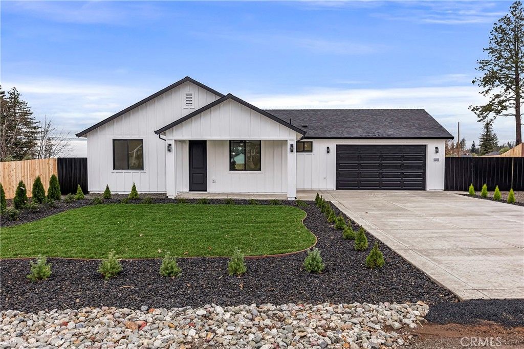 5703 Paradise Avenue, Paradise, CA 95969