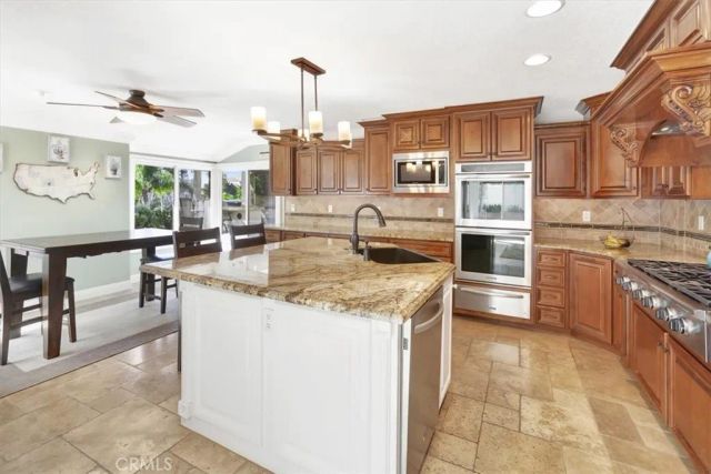 415 S Brook Lane, Anaheim Hills, CA 92807