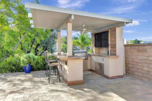 415 S Brook Lane, Anaheim Hills, CA 92807