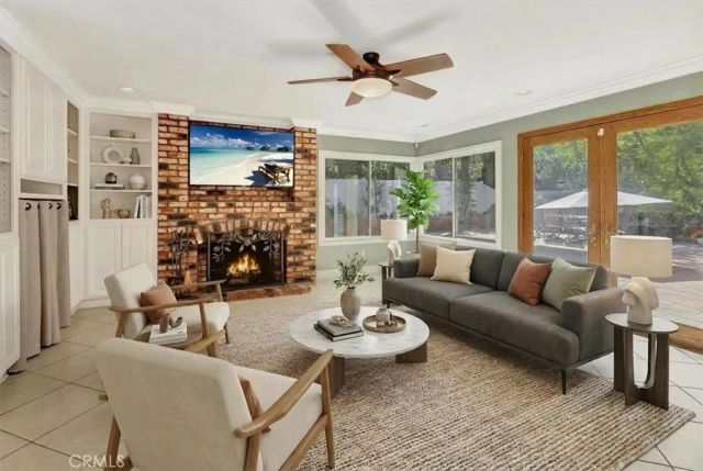 415 S Brook Lane, Anaheim Hills, CA 92807