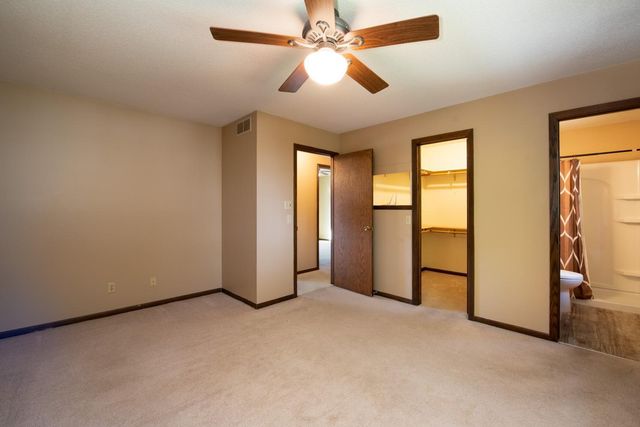 1810 Mary Lane, North Mankato, MN 56003