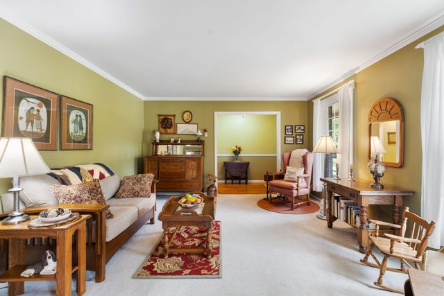 745 Goodpasture Ter, Nashville, TN 37221