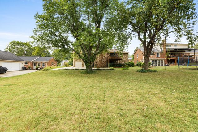 745 Goodpasture Ter, Nashville, TN 37221