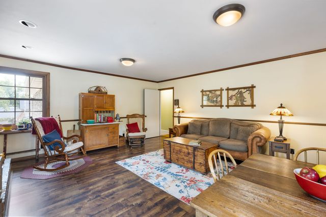 745 Goodpasture Ter, Nashville, TN 37221