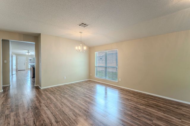 1311 Chapman Drive, Lancaster, TX 75134