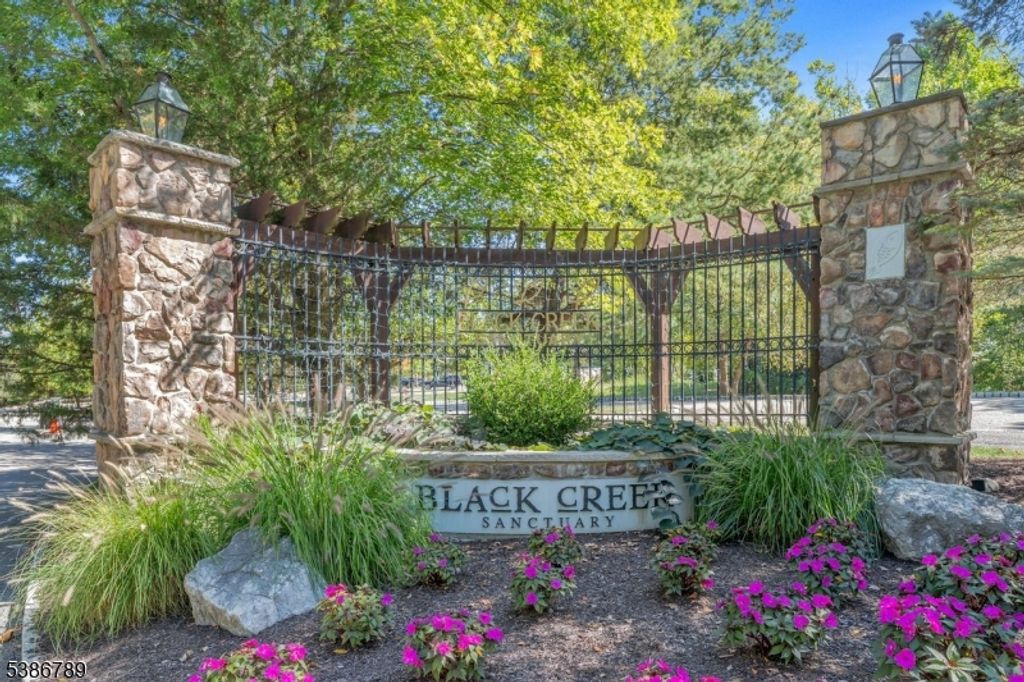 1 Maple Cres 13, Vernon Twp., NJ 07462