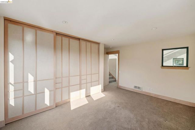 319 Tappan Ter, Orinda, CA 94563