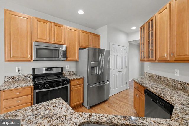 46202 WALPOLE TER, Sterling, VA 20165