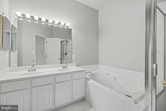 46202 WALPOLE TER, Sterling, VA 20165