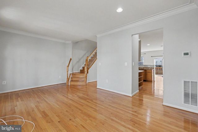 46202 WALPOLE TER, Sterling, VA 20165