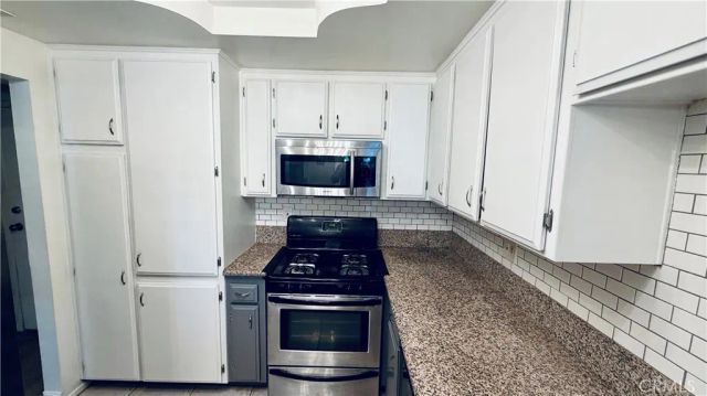 8435 Burnet, Los Angeles, CA 91343