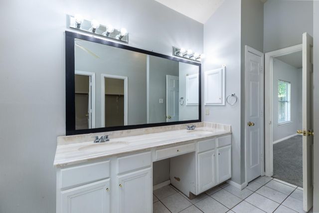 3103 Lauren Lane, Houston, TX 77082