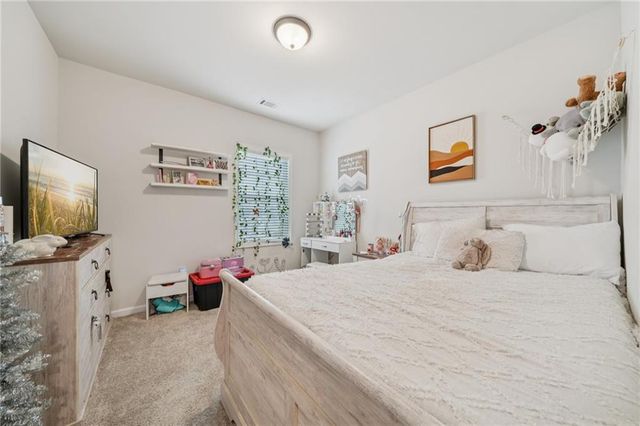 5305 Fox Hill Lane, Oakwood, GA 30566