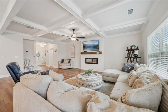 5305 Fox Hill Lane, Oakwood, GA 30566