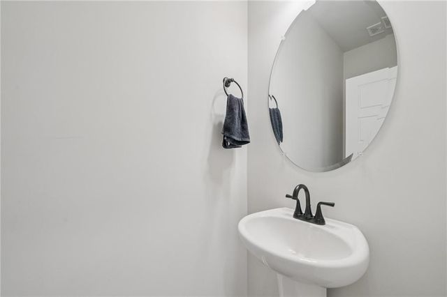 5305 Fox Hill Lane, Oakwood, GA 30566