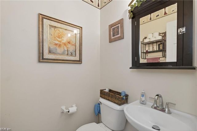 111 Windsor CT, Suffolk, VA 23434